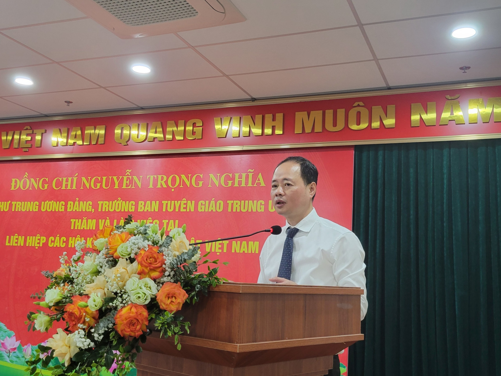 Bí thư TW Đảng Nguyễn Trọng Nghĩa: Hoạt động của LHHVN ngày càng đổi mới, ổn định và phát triển